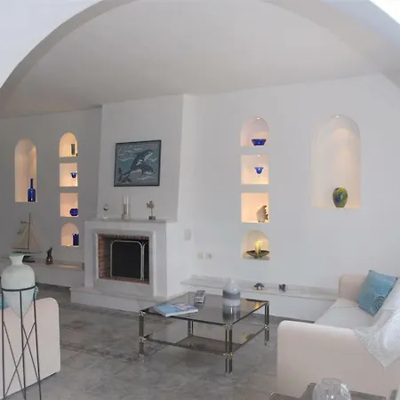 Mykonian Style Near Chalkidiki